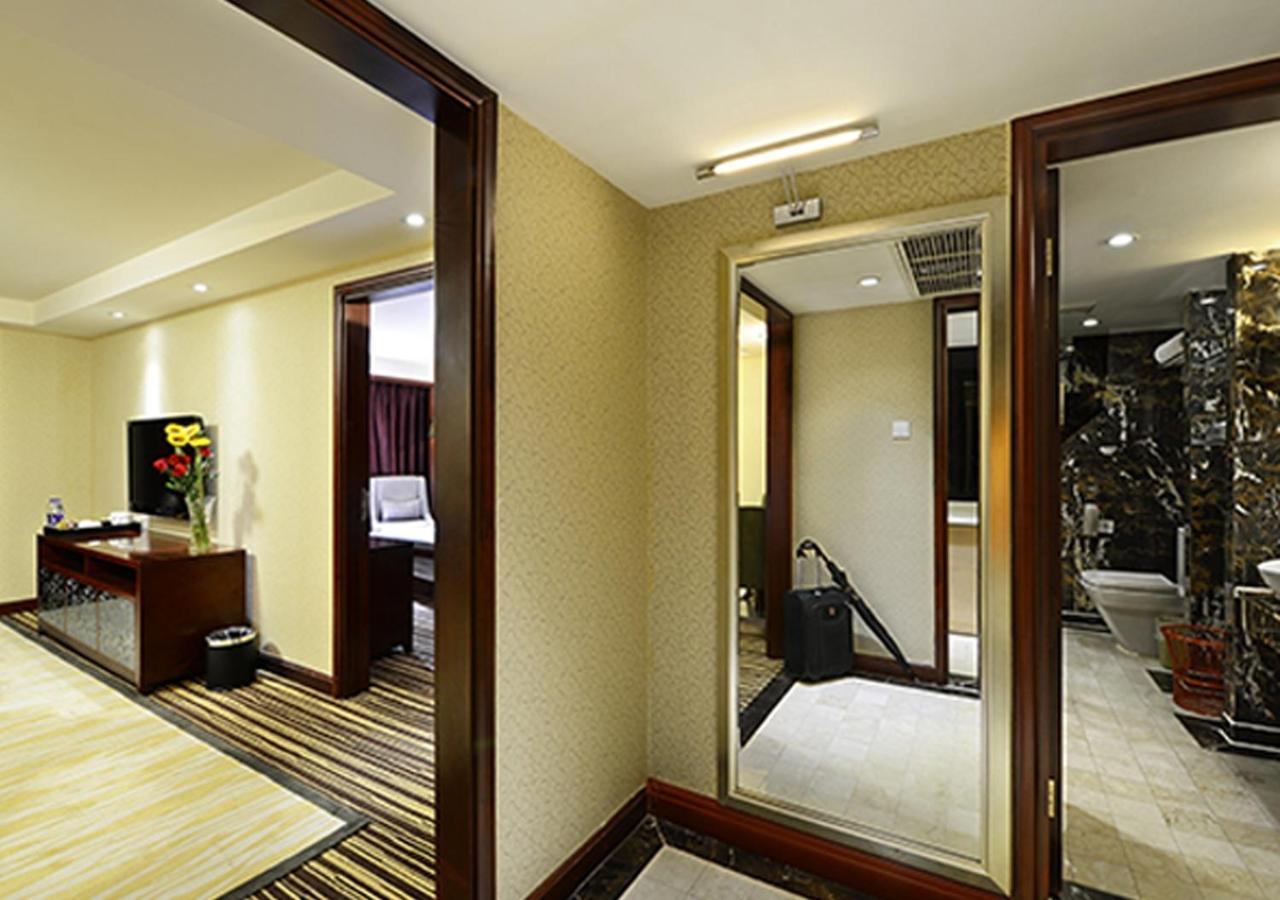 Leeden Hotel Chengdu Luaran gambar
